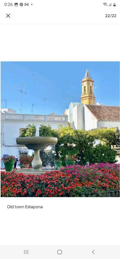 Esteponacies Bagian luar foto